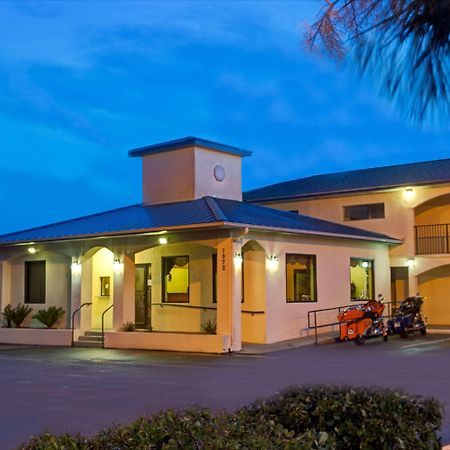 Hotel Super 8 By Wyndham Walterboro Zewnętrze zdjęcie