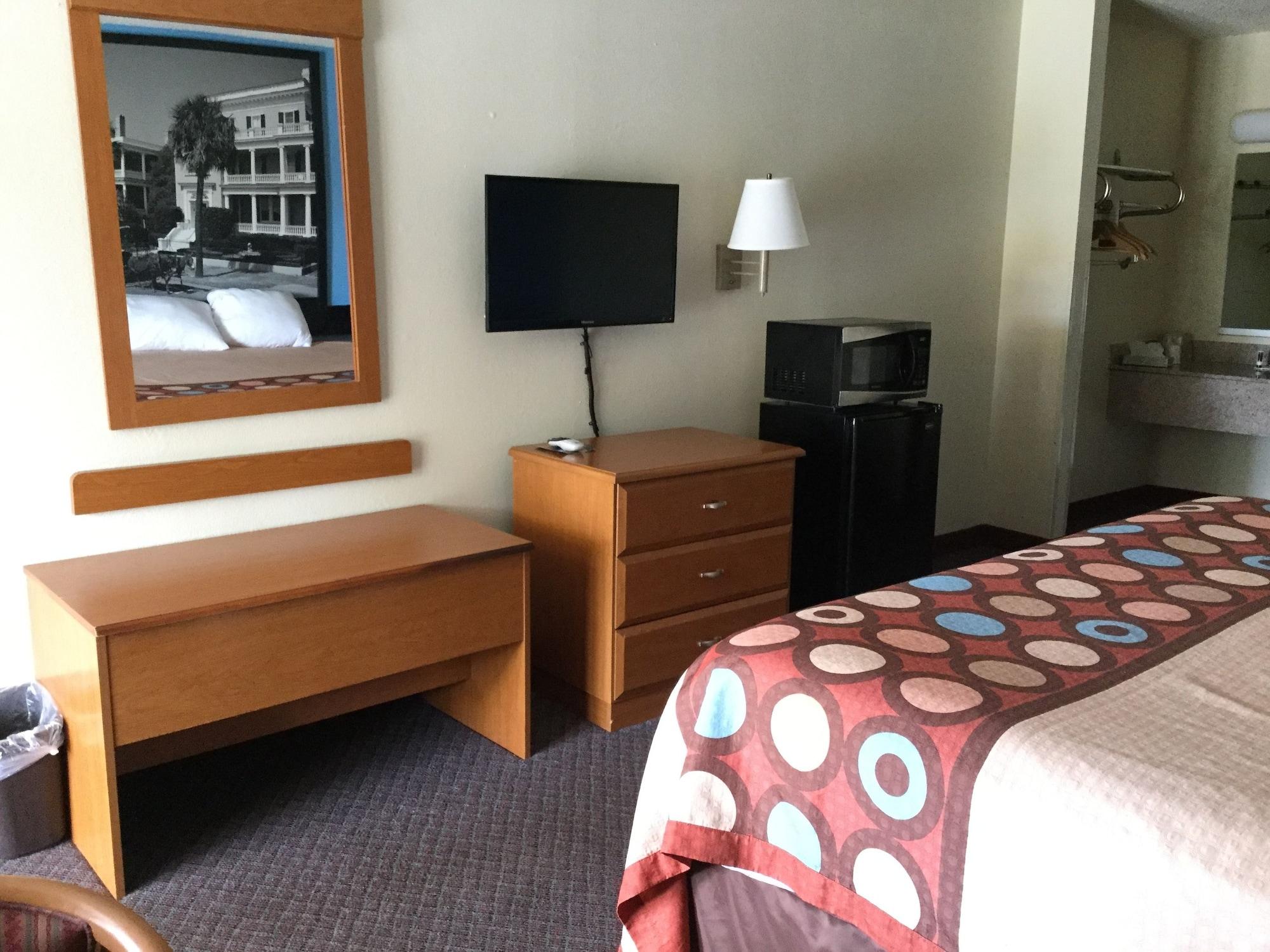 Hotel Super 8 By Wyndham Walterboro Zewnętrze zdjęcie